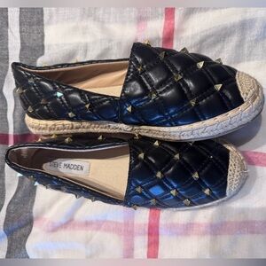 Steve Madden Black and Gold Espadrille Flats